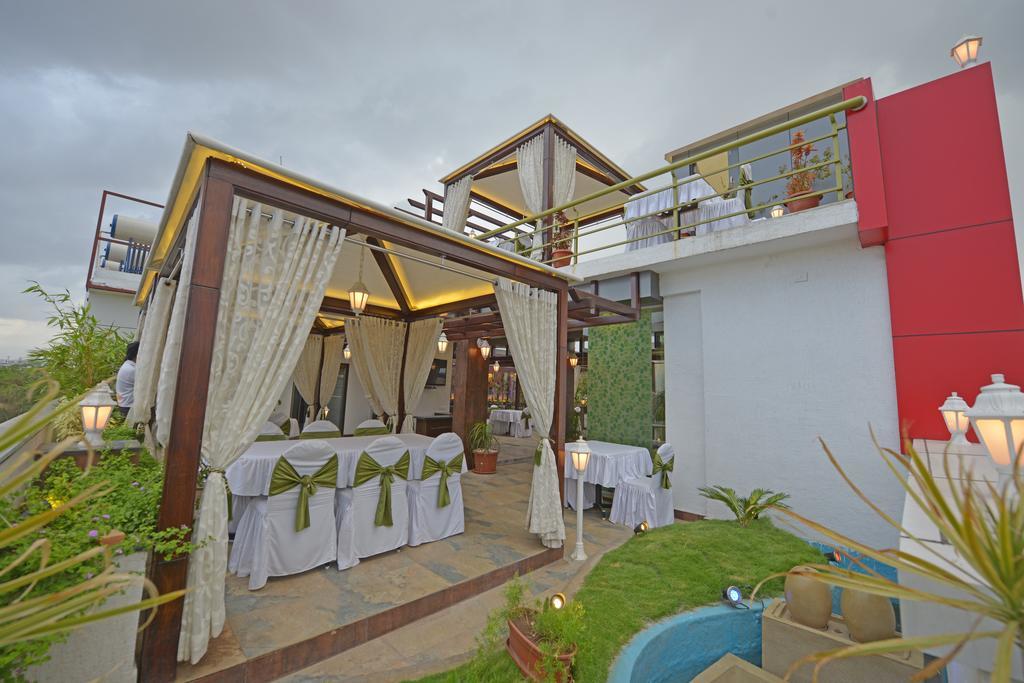 Hotel Jp International Аурангабад Екстериор снимка