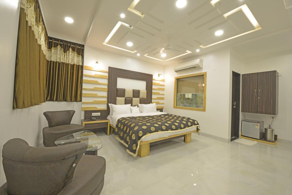 Hotel Jp International Аурангабад Стая снимка