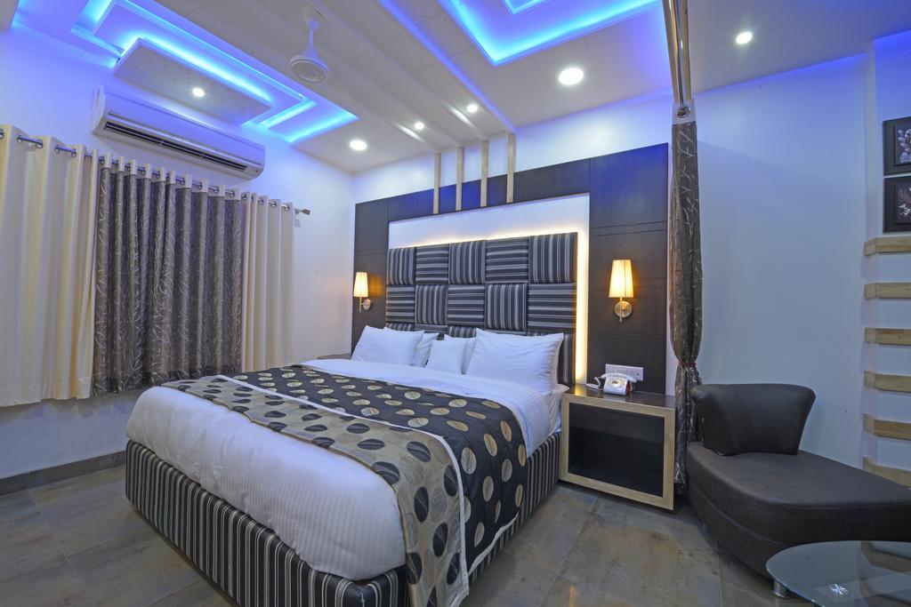 Hotel Jp International Аурангабад Стая снимка