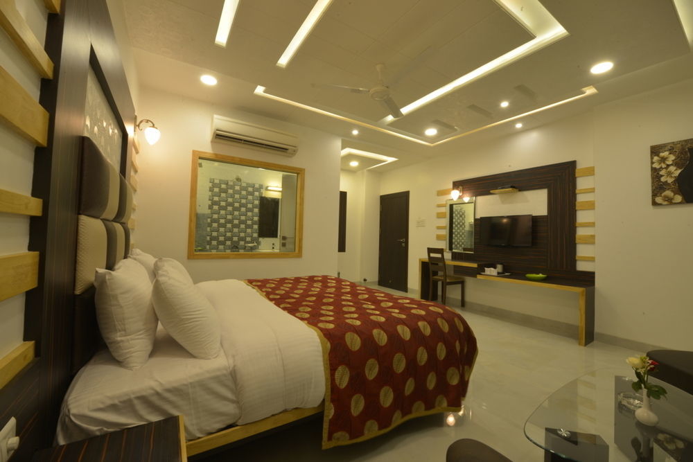 Hotel Jp International Аурангабад Екстериор снимка
